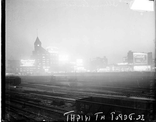 Illinois Central Railroad Depot, Chicago Daily News, Inc., 1925
